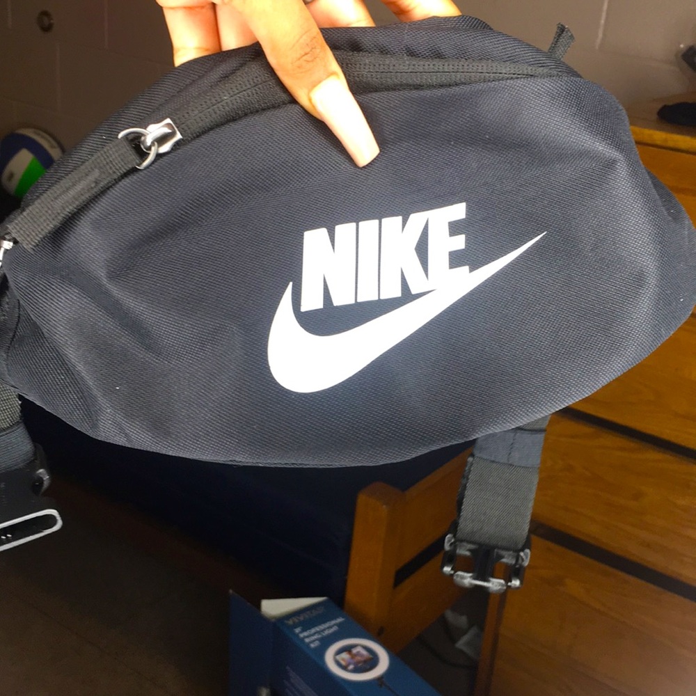 Nike fanny pack